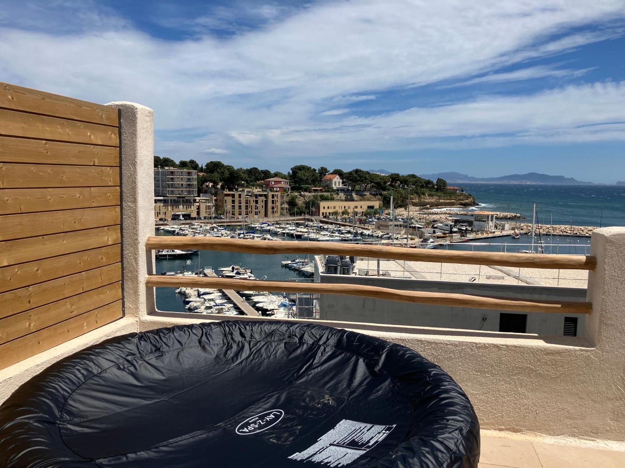 Apartamento T2 Vue Sur Le Port Jacuzzi Terrasse Et Parking Carry-le-Rouet Exterior foto