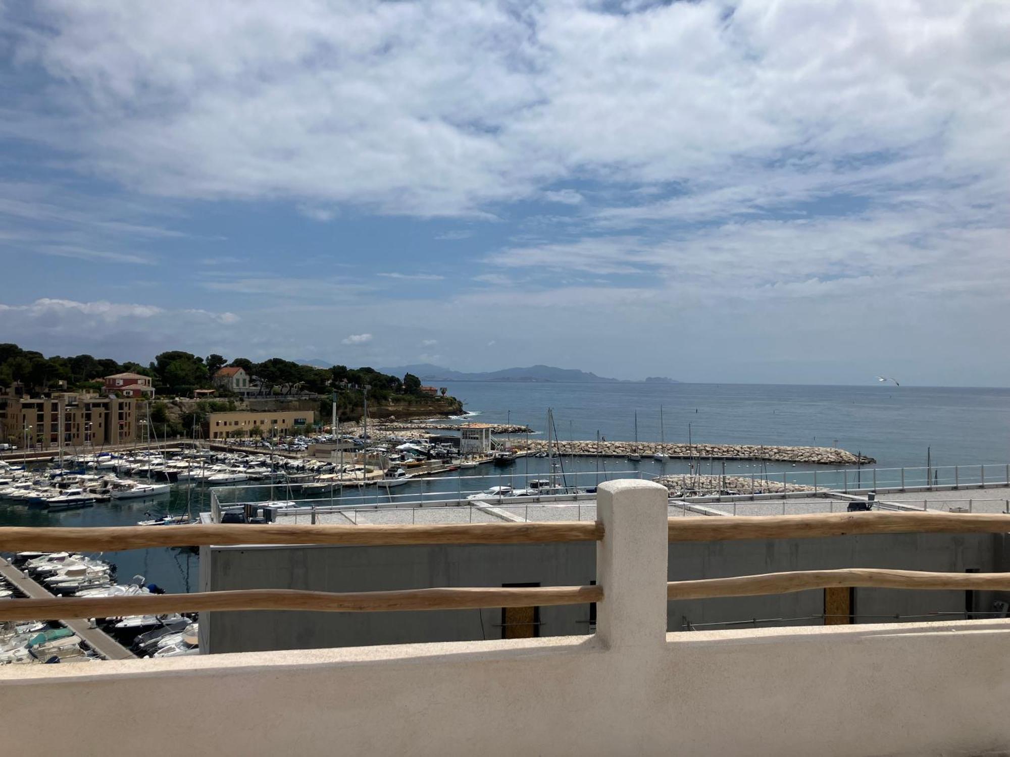 Apartamento T2 Vue Sur Le Port Jacuzzi Terrasse Et Parking Carry-le-Rouet Exterior foto